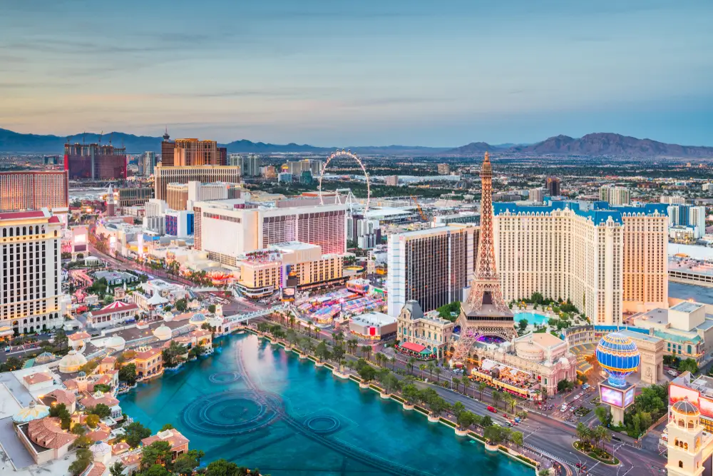 Cheap flights to Las Vegas - Book your flights to Las Vegas now!